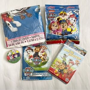 Paw Patrol party pack with invitations, table cover & more